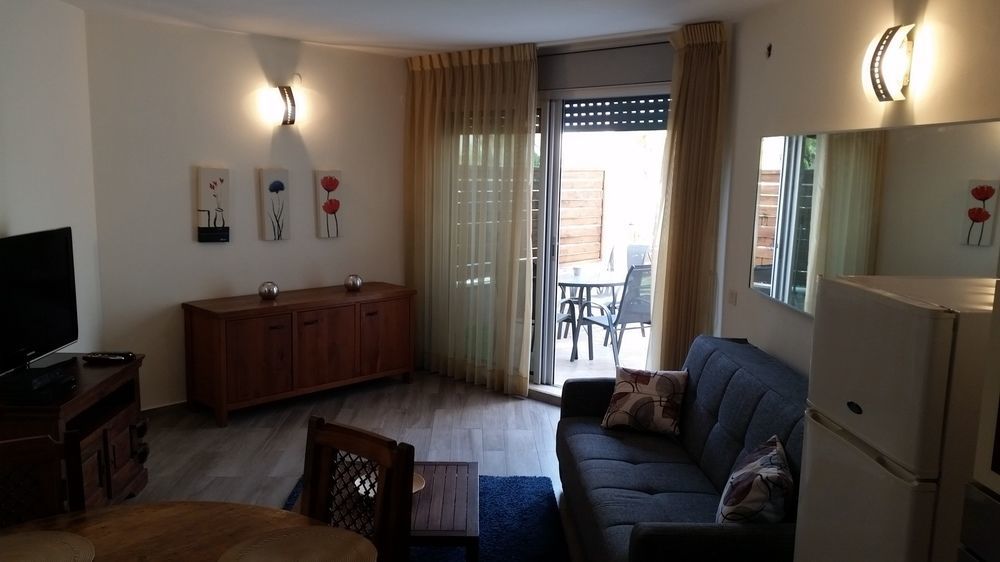 Michelle Suites Herzelia Pituach Exterior photo